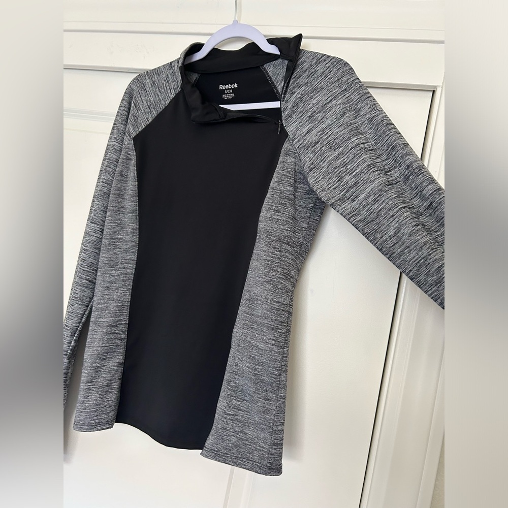 Reebok Black Long Sleeve Top Size S - Picture 3 of 10